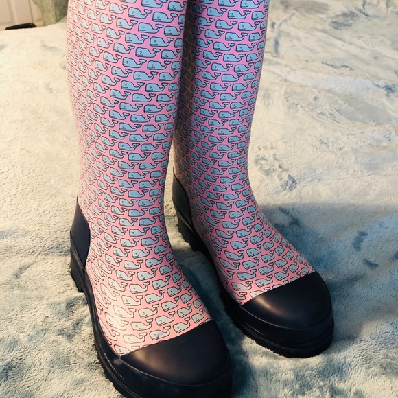 Vineyard Vines Shoes - Vineyard vines whale 🐳 rain boots